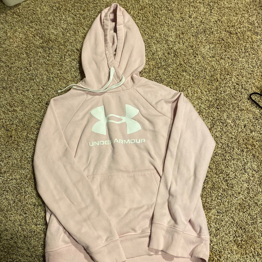 Under armour sweatshirt